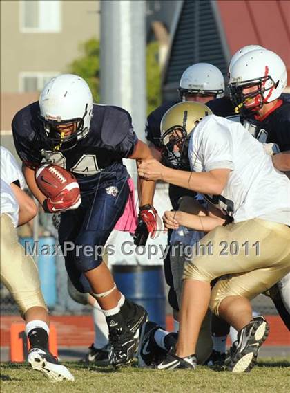 Thumbnail 2 in Foothill @ Coronado photogallery.