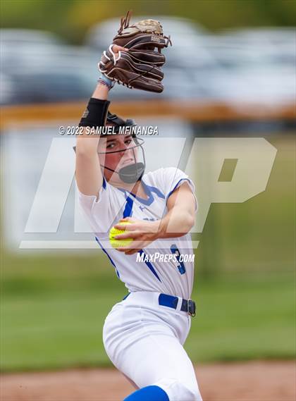 Thumbnail 3 in Burke vs. Marian photogallery.