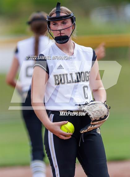 Thumbnail 2 in Burke vs. Marian photogallery.
