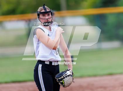 Thumbnail 2 in Burke vs. Marian photogallery.