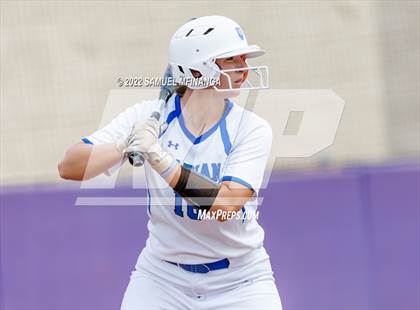Thumbnail 2 in Burke vs. Marian photogallery.