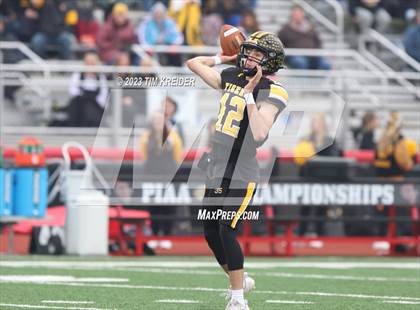 Thumbnail 2 in Belle Vernon vs. Northwestern Lehigh (PIAA 3A Final) photogallery.
