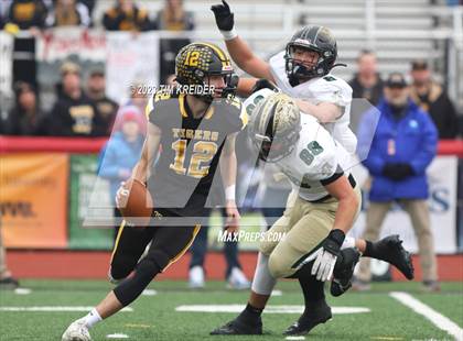 Thumbnail 1 in Belle Vernon vs. Northwestern Lehigh (PIAA 3A Final) photogallery.