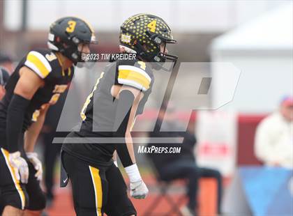 Thumbnail 1 in Belle Vernon vs. Northwestern Lehigh (PIAA 3A Final) photogallery.
