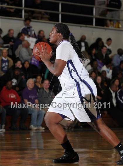 Thumbnail 2 in Miramonte @ Sacramento (CIF State NorCal D3 Playoffs) photogallery.