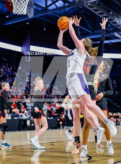 Thumbnail 1 in Burlington vs. Sedgwick County (CHSAA 2A Final Four) photogallery.
