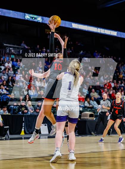 Thumbnail 1 in Burlington vs. Sedgwick County (CHSAA 2A Final Four) photogallery.