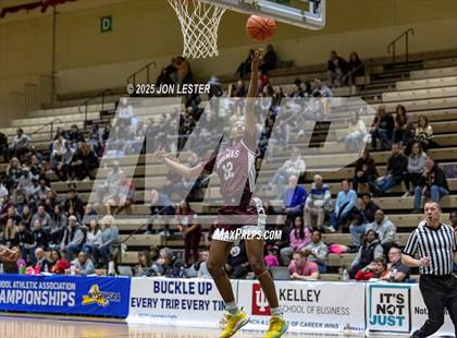 Thumbnail 3 in Aquinas Institute vs. Warwick (NYSPHSAA Class AA State Semi-Final) photogallery.