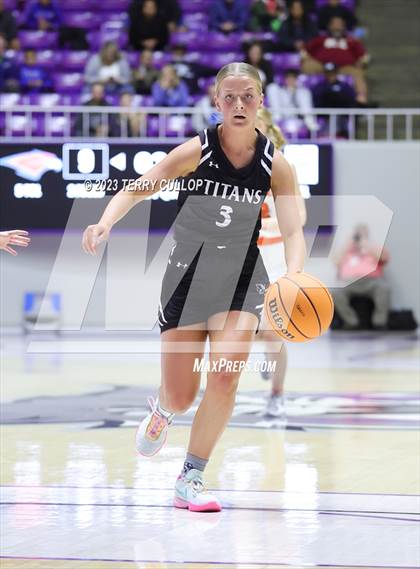 Thumbnail 3 in Syracuse vs. Skyridge (UHSAA 6A Quarterfinal) photogallery.