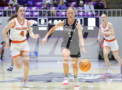 Thumbnail 2 in Syracuse vs. Skyridge (UHSAA 6A Quarterfinal) photogallery.
