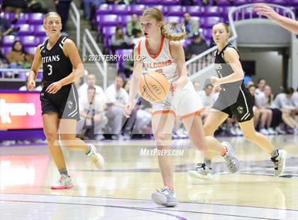 Thumbnail 2 in Syracuse vs. Skyridge (UHSAA 6A Quarterfinal) photogallery.