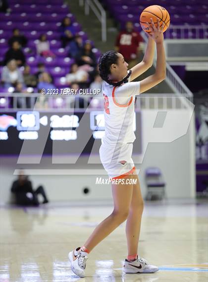 Thumbnail 2 in Syracuse vs. Skyridge (UHSAA 6A Quarterfinal) photogallery.