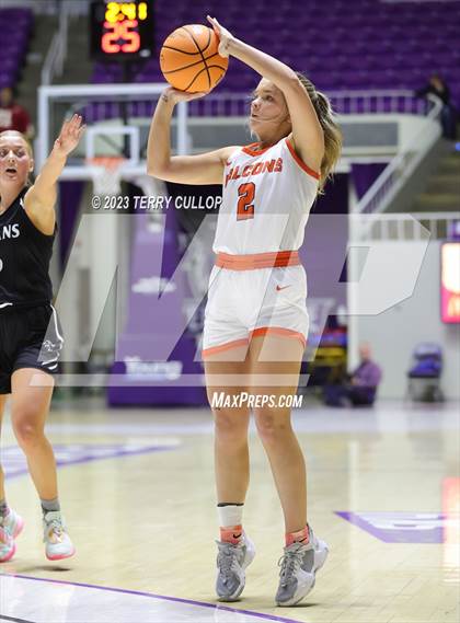 Thumbnail 2 in Syracuse vs. Skyridge (UHSAA 6A Quarterfinal) photogallery.