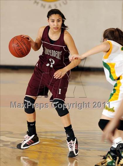 Thumbnail 3 in St. Joseph vs. Independence (CIF State D3 SoCal Playoffs) photogallery.