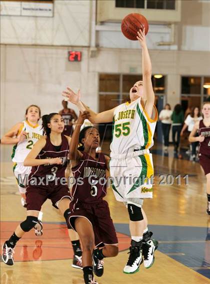 Thumbnail 2 in St. Joseph vs. Independence (CIF State D3 SoCal Playoffs) photogallery.