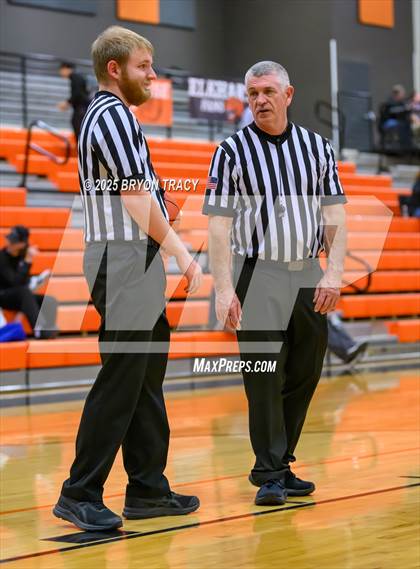 Thumbnail 3 in Cheyenne Wells @ Elkhart photogallery.