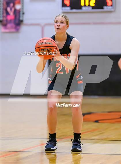 Thumbnail 3 in Cheyenne Wells @ Elkhart photogallery.