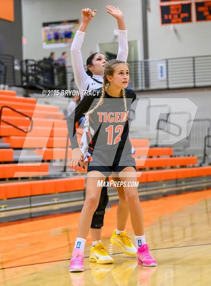 Thumbnail 2 in Cheyenne Wells @ Elkhart photogallery.