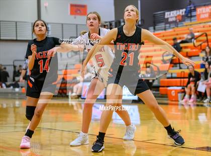 Thumbnail 3 in Cheyenne Wells @ Elkhart photogallery.