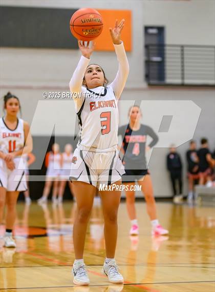 Thumbnail 3 in Cheyenne Wells @ Elkhart photogallery.