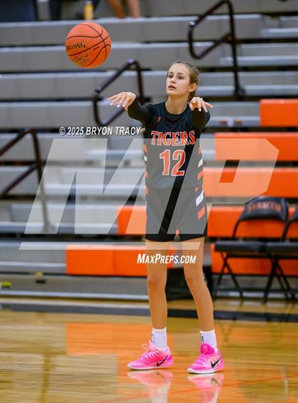 Thumbnail 2 in Cheyenne Wells @ Elkhart photogallery.