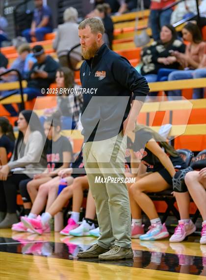 Thumbnail 1 in Cheyenne Wells @ Elkhart photogallery.