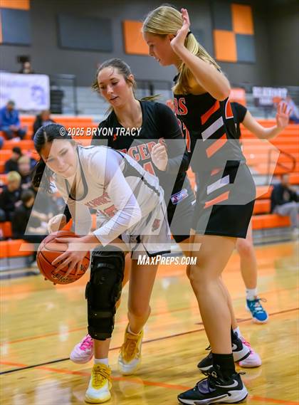 Thumbnail 3 in Cheyenne Wells @ Elkhart photogallery.