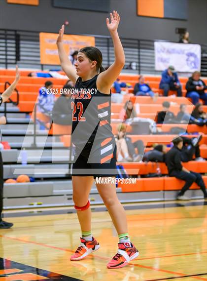 Thumbnail 3 in Cheyenne Wells @ Elkhart photogallery.