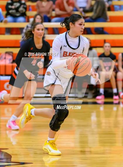 Thumbnail 1 in Cheyenne Wells @ Elkhart photogallery.