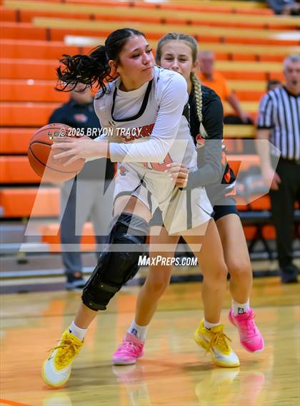 Thumbnail 2 in Cheyenne Wells @ Elkhart photogallery.