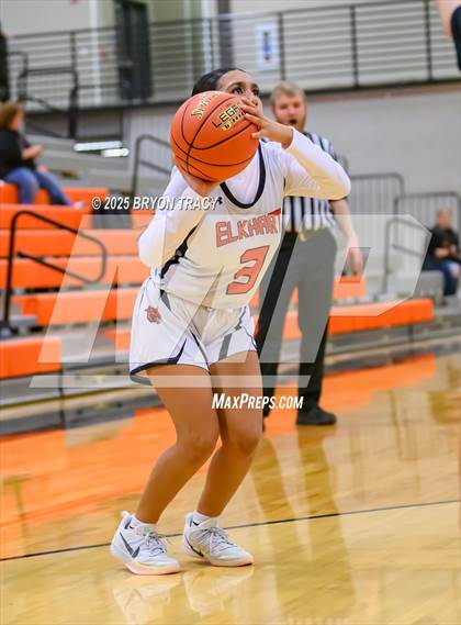 Thumbnail 2 in Cheyenne Wells @ Elkhart photogallery.