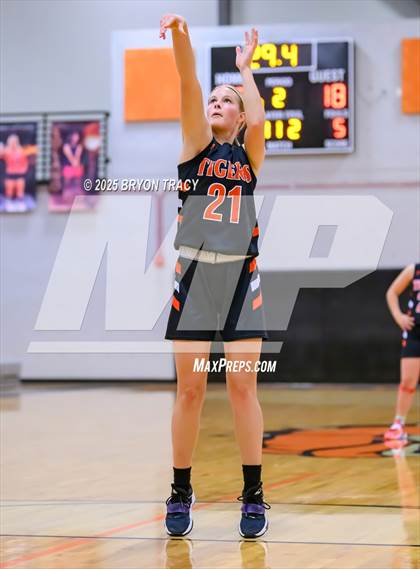 Thumbnail 2 in Cheyenne Wells @ Elkhart photogallery.