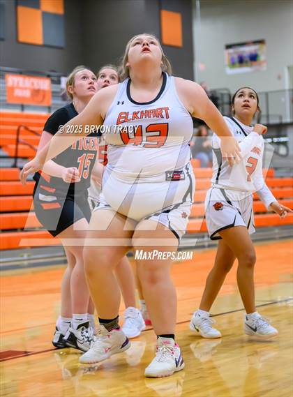 Thumbnail 1 in Cheyenne Wells @ Elkhart photogallery.