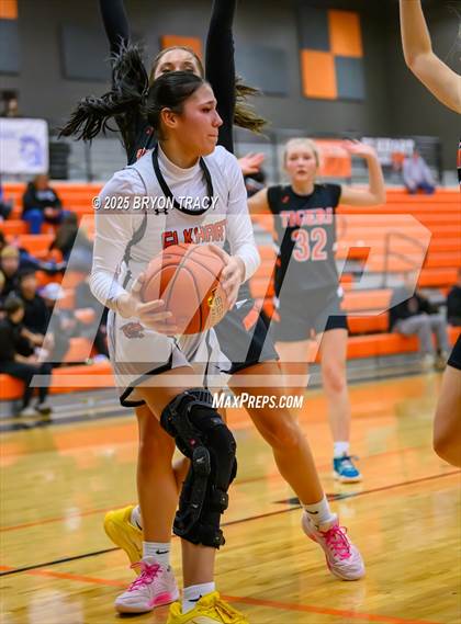 Thumbnail 2 in Cheyenne Wells @ Elkhart photogallery.