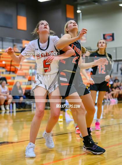 Thumbnail 1 in Cheyenne Wells @ Elkhart photogallery.