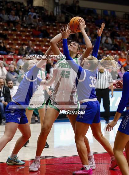 Thumbnail 1 in Dixie vs. Provo (UHSAA 4A Quarterfinal) photogallery.