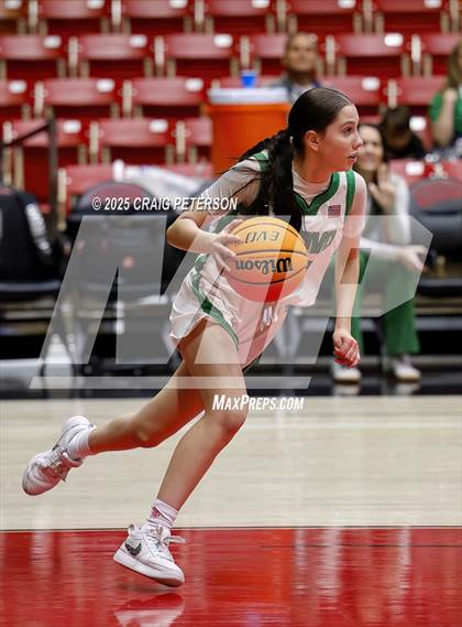 Thumbnail 1 in Dixie vs. Provo (UHSAA 4A Quarterfinal) photogallery.
