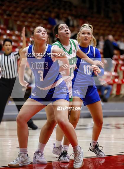 Thumbnail 1 in Dixie vs. Provo (UHSAA 4A Quarterfinal) photogallery.