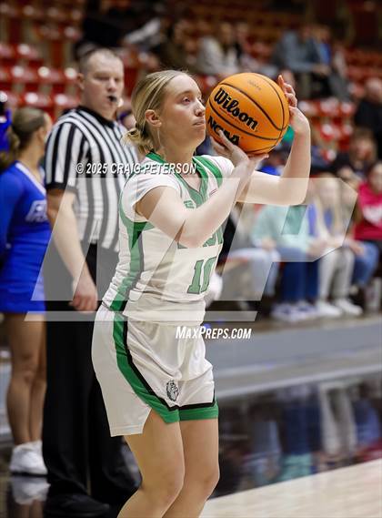 Thumbnail 3 in Dixie vs. Provo (UHSAA 4A Quarterfinal) photogallery.