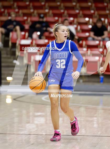 Thumbnail 2 in Dixie vs. Provo (UHSAA 4A Quarterfinal) photogallery.