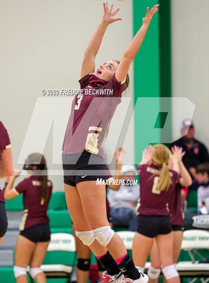 Thumbnail 1 in Whitesboro @ Valley View photogallery.