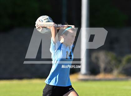 Thumbnail 2 in Cary @ Panther Creek photogallery.