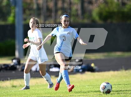 Thumbnail 2 in Cary @ Panther Creek photogallery.