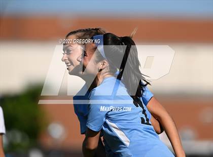 Thumbnail 2 in Cary @ Panther Creek photogallery.