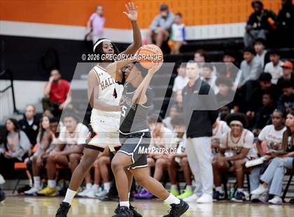 Thumbnail 3 in Lamar vs Haltom photogallery.