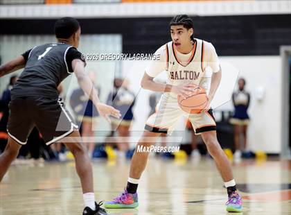 Thumbnail 1 in Lamar vs Haltom photogallery.