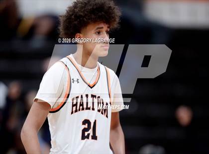 Thumbnail 1 in Lamar vs Haltom photogallery.