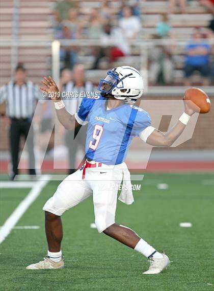 Thumbnail 3 in Bartlett @ Houston (1st and 10 Jamboree) photogallery.