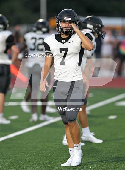 Thumbnail 3 in Bartlett @ Houston (1st and 10 Jamboree) photogallery.