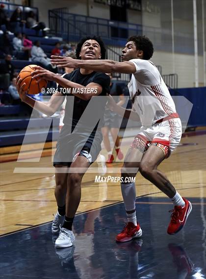 Thumbnail 3 in JSerra Catholic @ Providence Day photogallery.